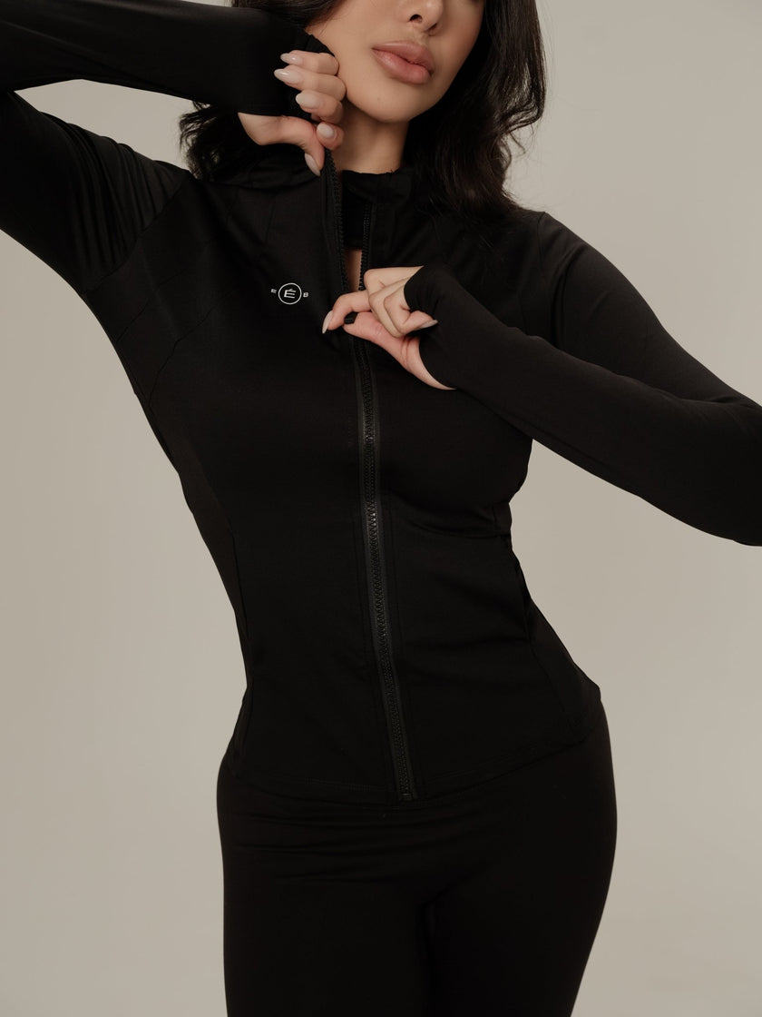Chaqueta deportiva lisa - Negro - ELEMÉ BRAND CO. - Top - “Envío a toda Colombia” “Compra segura en línea” “Tienda de ropa en línea”